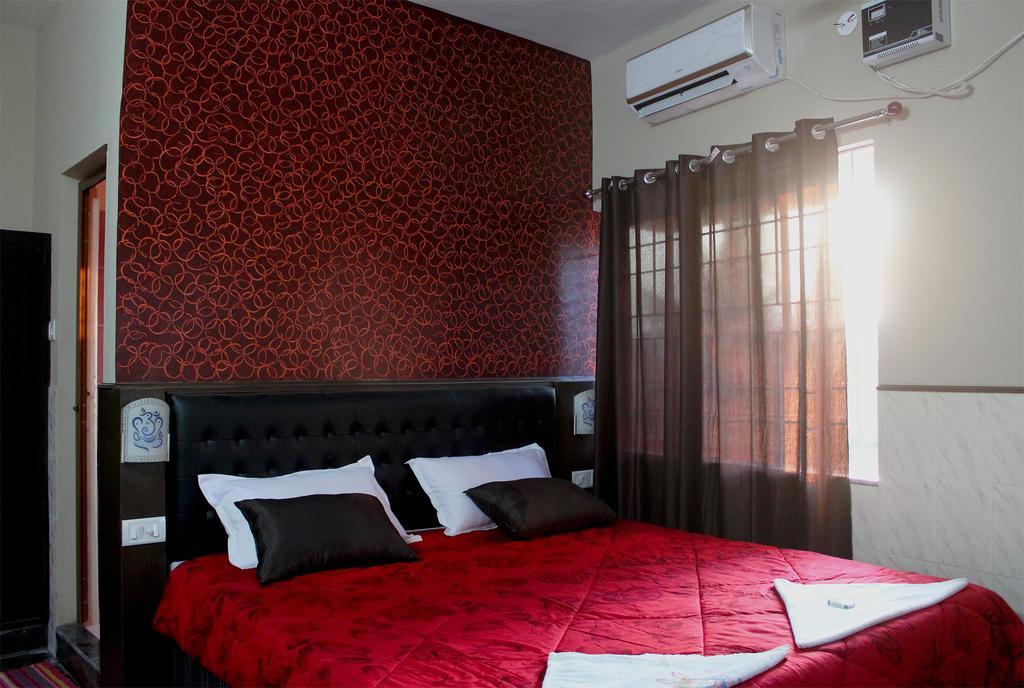 Vinodhara Guest House Mahabalipuram Ruang foto