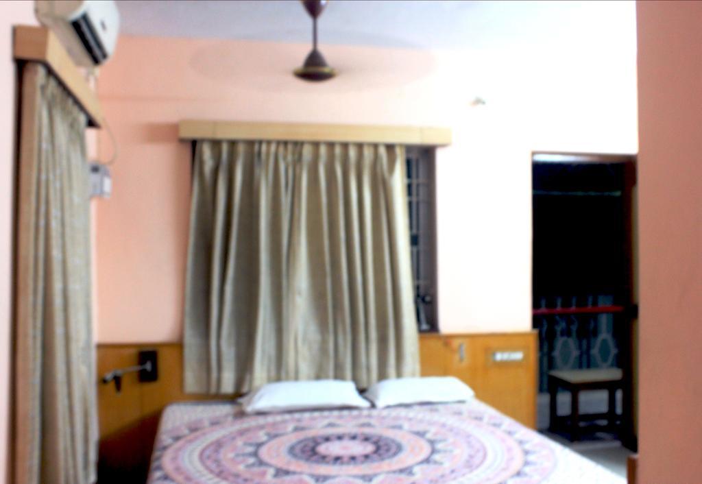Vinodhara Guest House Mahabalipuram Bagian luar foto