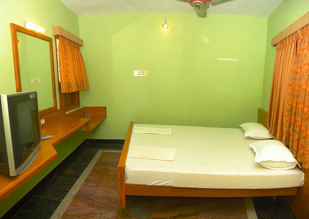 Vinodhara Guest House Mahabalipuram Ruang foto