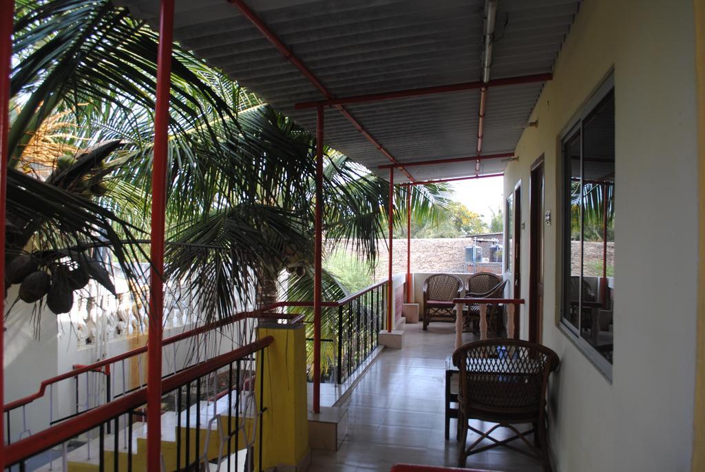 Vinodhara Guest House Mahabalipuram Bagian luar foto